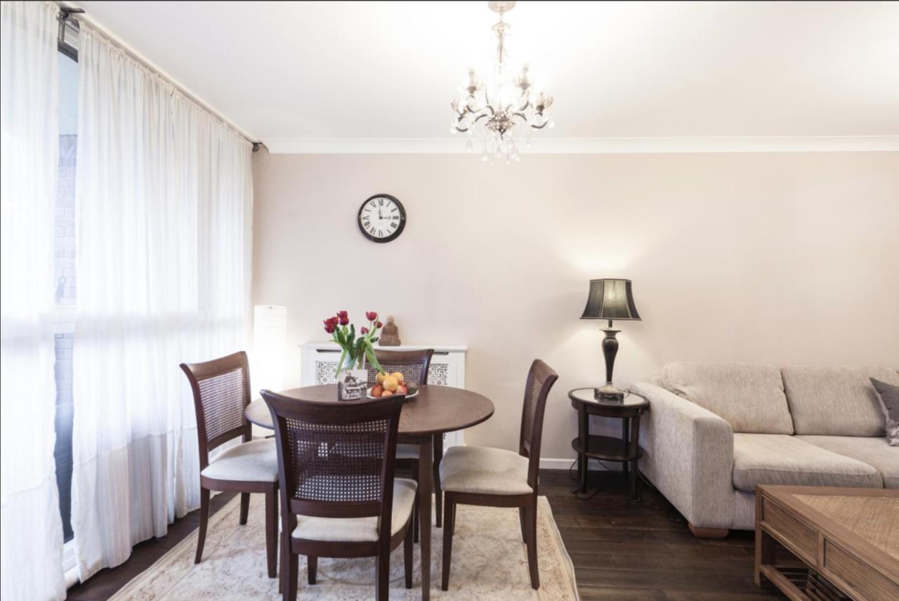 Two Bedroom Apartment Pimlico Londra Dış mekan fotoğraf